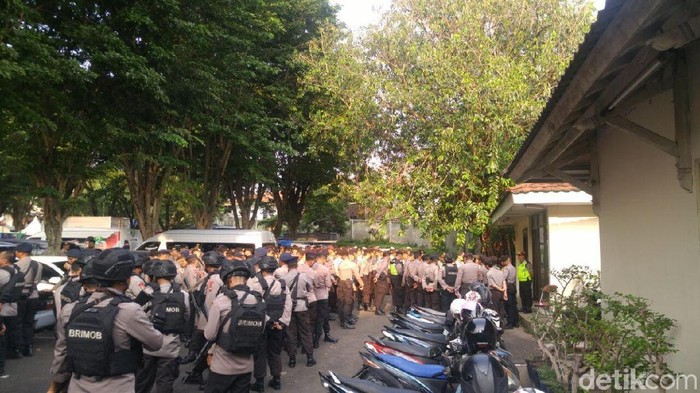 750 Personel Polri dan Water Cannon Amankan Debat Pilgub Jateng