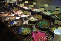 Malam Ini Enaknya Makan di 5 Angkringan yang Murah Meriah Ini