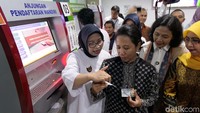 Menteri Badan Usaha Milik Negara (BUMN) Rini Soemarno mengapresiasi inovasi pelayanan yang dilakukan RS Pelni tersebut. Sebab, dengan begitu peserta BPJS bisa semakin dimudahkan dalam memilih pelayanan kesehatan sesuai dengan kebutuhan masing-masing individu.