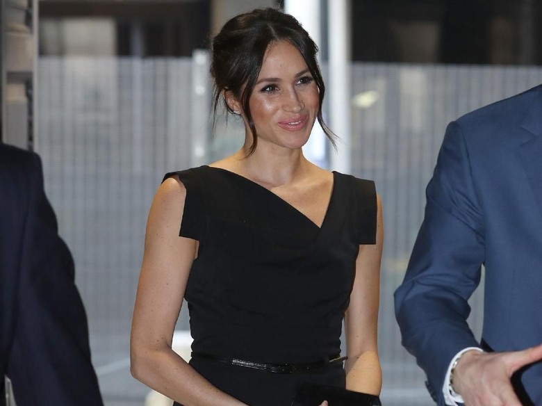 Kakak Tiri Meghan Markle Terlibat Kecelakaan Jelang Royal Wedding Kakak Tiri Meghan Markle Terlibat Kecelakaan Jelang Royal Wedding