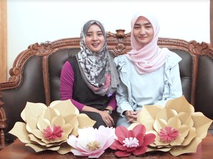 Duo Hijabers Keruk Puluhan Juta dari Bisnis Kembang Kertas