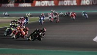 Manel Arroyo, manajer Dorna, yakin MotoGP akan terus menyuguhkan pertunjukan tingkat tinggi yang mampu memikat publik bahkan setelah era Valentino Rossi. Dia menyebut ada tiga pebalap yang bisa menjadi magnet MotoGP, di antaranya adalah Quartararo, Bagnaia, dan Marquez. Tapi baginya The Doctor sudah mencetak beberapa pebalap andalan asal Italia, walhasil MotoGP tidak akan kehilangan pamor ketika balapan di Mugello. Karim Jaafar/AFP Photo.