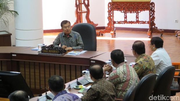 JK Pimpin Rapat soal Perdagangan Internasional