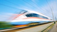 China sangat serius dalam memperbanyak sarana dan pra sarana transportasinya dalam beberapa tahun ke depan. Hingga 2020, panjang jalur kereta cepatnya ditarget mencapai 30.000 km. Istimewa/Inhabitat.
