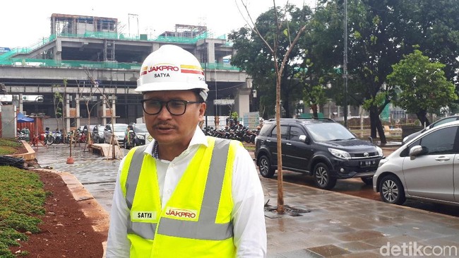 Mission Impossible Jakpro Bangun LRT hingga Velodrome