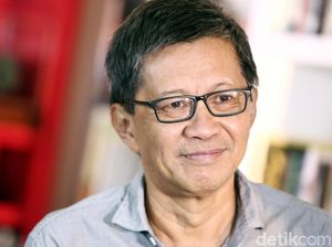 Rocky Gerung: Ambang Batas Capres 20 Persen Peternakan Oligarki
