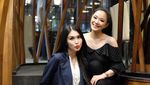 Pose Monyong, Sandra Dewi Tetap Cantik?