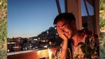 Gaya Vidi Aldiano Saat Makan Sate hingga Dinner Romantis di Italia