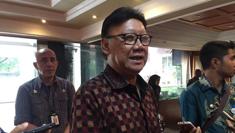 Mendagri Sebut Timses Kotak Kosong Menyulitkan Mendagri Sebut Timses Kotak Kosong Menyulitkan