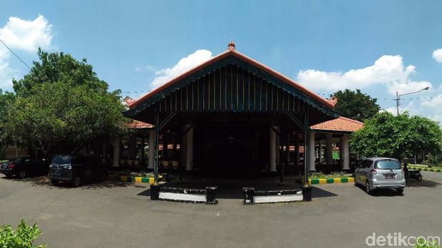 Menyambangi Rumah Perjuangan RA Kartini di Rembang