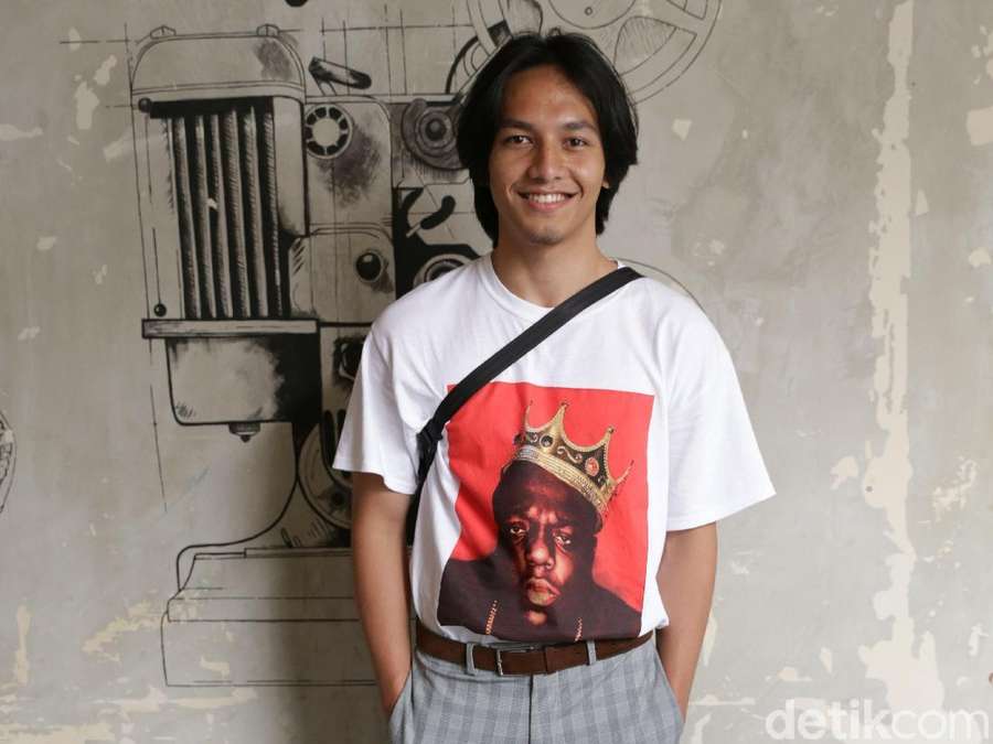 Cerita Jefri Nichol Bantu Pemulung