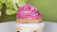 Cupcake lucu ini bernama Clara. Jackie Harder mendeskripsikan kalau Clara punya cita-cita. Katanya, cupcake lucu ini ingin sekali menjadi seorang balerina saat Halloween. Foto: Instagram @jackieharderart