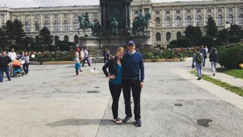 Kadang ia memamerkan pose bersama sang ayah. Foto: Instagram