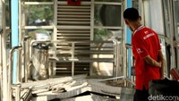Sampai saat ini masih belum dilakukan perbaikan.