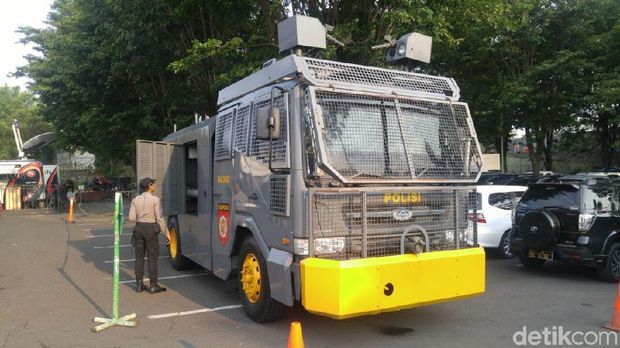 750 Personel Polri dan Water Cannon Amankan Debat Pilgub Jateng