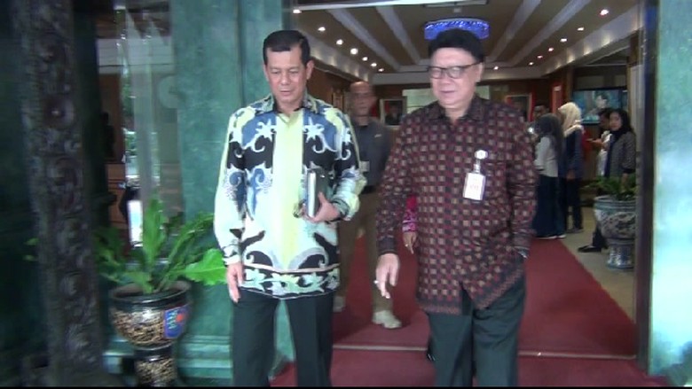 Bertemu Doni Monardo, Mendagri Bahas Strategi Ketahanan Nasional Bertemu Doni Monardo, Mendagri Bahas Strategi Ketahanan Nasional
