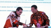 Melalui kerjasama ini, Bank BRI menjadi bank pertama di Indonesia yang akan menggunakan sertifikat elektronik (digital signature) sebagai solusi atas kebutuhan pengesahan dokumen pembukaan rekening maupun layanan perbankan lainnya. Foto: dok BRI