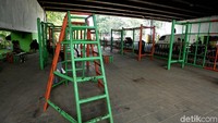 Terdapat sejumlah arena bermain anak untuk melatih ketangkasan.