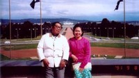 Sinta mendampingi Gus Dur yang menjabat sebagai Presiden RI ke-4 pada 1999-2001. Foto: dok. Gusdur.net