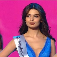  Kontestan pemilihan ratu kecantikan Miss Rusia Diana Nagoyeva jadi sorotan karen dapat ancaman pembunuhan setelah berpose pakai baju renang untuk mengikuti ajang tersebut. Foto: Instagram @_missaltman__