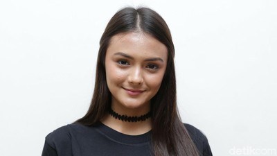 Cantik-cantik Kok Penakut Sih, Amanda Rawles