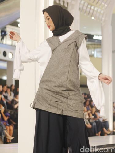 3 Pose OOTD yang Bisa Dapat Banyak 'Like' di Instagram