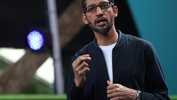 Sundar Pichai adalah CEO Google. Sama seperti Nadella, Pichai ini lahir di India dari keluarga sederhana. Ia sukses merajut mimpi di AS dan menjadi orang nomor satu di Google. Foto: GettyImages