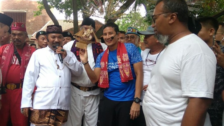 Sandiaga Balas Bongkar Isi Pertemuan dengan Rommy Sandiaga Balas Bongkar Isi Pertemuan dengan Rommy