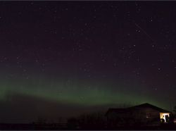 Pemandangan Spektakuler Hujan Meteor Lyrid