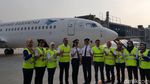 Foto: Menteri Susi nan Anggun di Kartini Flight