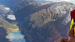 Foto: Naik Helikopter ke Gunung Es Papua