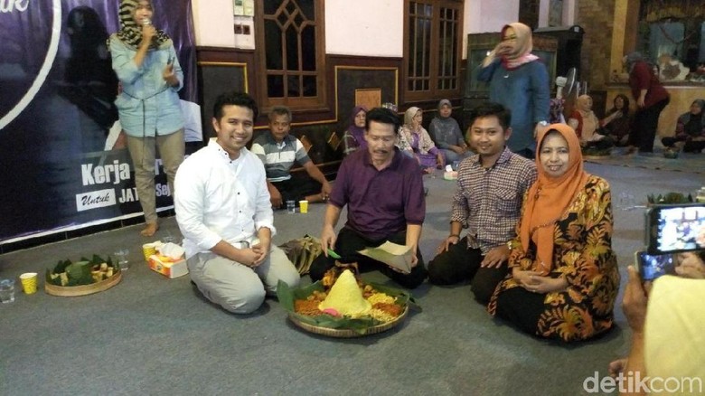 Emil Resmikan Rumah Milenial di Ponorogo, Ini Tawaran Programnya Emil Resmikan Rumah Milenial di Ponorogo, Ini Tawaran Programnya
