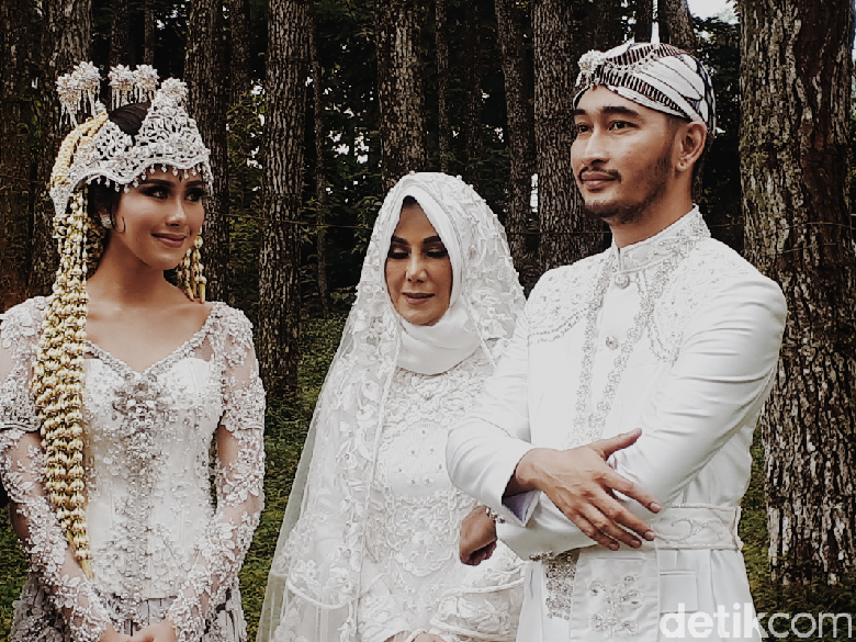 Ini Dia Mahar Pernikahan Syahnaz dan Jeje Govinda Ini Dia Mahar Pernikahan Syahnaz dan Jeje Govinda