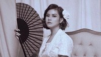 Mytha Lestari yang tengah hamil. Foto: Selebriti Kartini (Instagram)