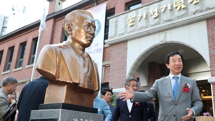 Para Seniman Korsel yang Diculik Korut untuk Propaganda Politik