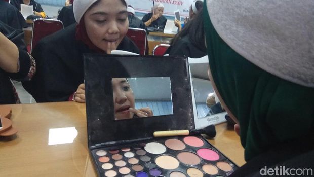 Periapan sebelum bertugas.