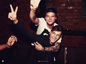 Duka Mendalam atas Meninggalnya DJ Avicii