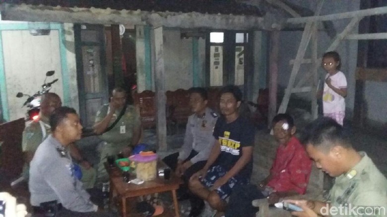 Polisi Mintai Keterangan Kakek Renta yang Terluka dan Viral di Kudus Polisi Mintai Keterangan Kakek Renta yang Terluka dan Viral di Kudus