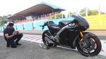 Melihat Lebih Dekat Honda RC213V-S Senilai Rp 7,6 Miliar