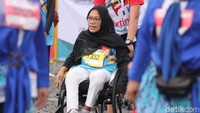 Atusias yang besar dari penyandang diasabilitas ini sehingga dapat mencapai garis finish.