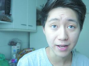 Jahili Orang Tua, YouTuber Ini Dihukum Penjara & Denda Rp 350 Juta
