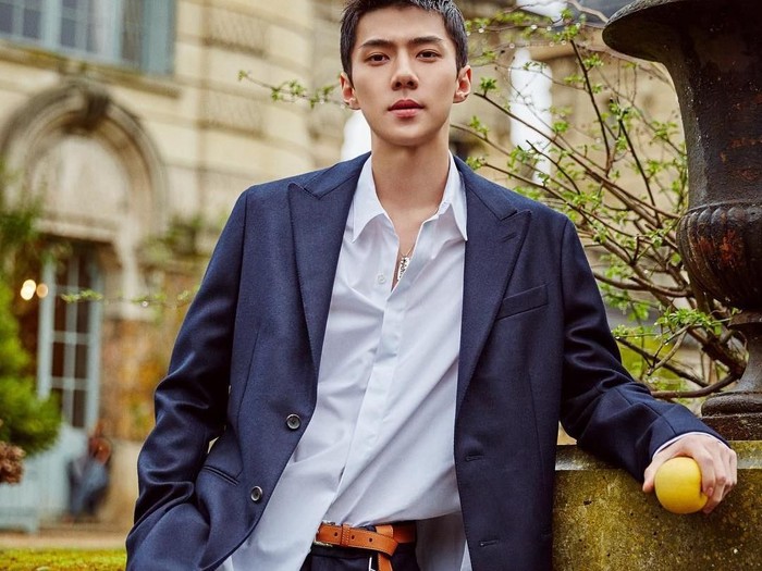 gaya makan sehun EXO