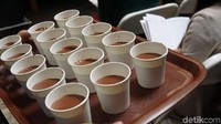 Disela-sela acara, para peserta Chocolate Xperience juga disediakan chocolate shot untuk dicicip. Foto: dok. detikFood