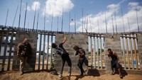 Unjuk rasa yang digelar sejak Rabu (18/4) waktu setempat ini berawal dari aksi protes para pensiunan di Managua.  (Foto: Dok. REUTERS/Jorge Cabrera)