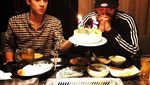 10 Pose Keren Oh Sehun Saat  Makan Bareng Member EXO