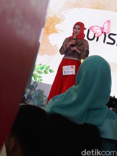 Fenny Chairani peserta audisi Sunsilk Hijab Hunt 2018 Medan.