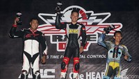 Juara 1 CBR 250cc Komunitas B dipegang oleh Rahmad (230), CRT AMS Racing Team, 8:09.564. Juara kedua oleh Akhmad Raihan Afifi (83), CCI Bekasi BCC Racing Team, 8:12.169. Dan ketiga dipegang Johan Kurniawan (142), CIC PM Racing Project WMC Racing Team, 8:13.677.