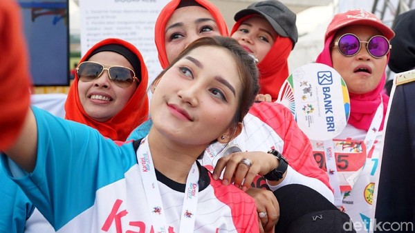 Cantiknya Para Kartini Hari Ini