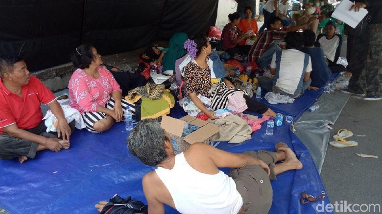 Cerita Korban Kebakaran Tambora yang tinggal Pakaian di Badan Cerita Korban Kebakaran Tambora yang tinggal Pakaian di Badan