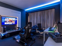 Kamar Mewah Ini Surganya Gamer, Yuk Intip Isinya!